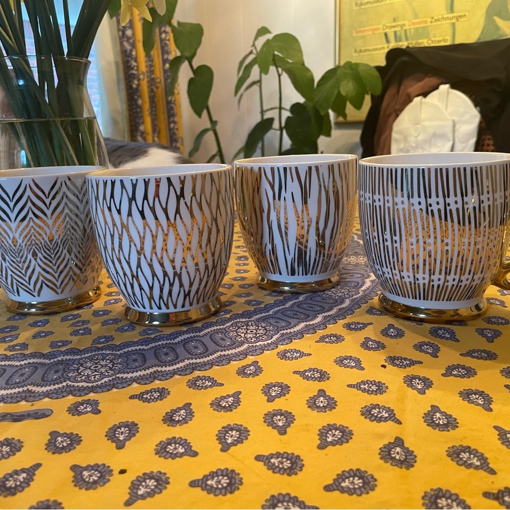 Gibson White Ceramic Mug